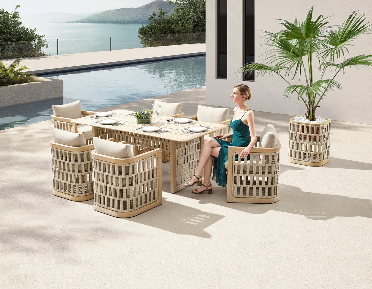 Riva Outdoor Dining Set